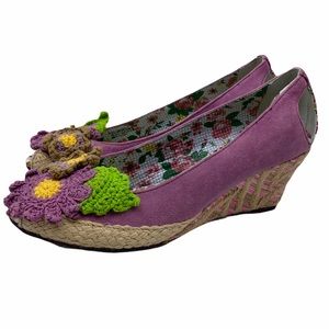 Poetic License Crochet Flower Wedge Heels
Size 6.5